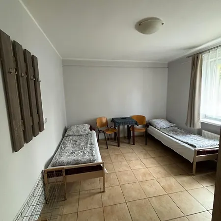 Relaks Hostel *