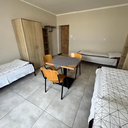 Relaks Хостел Ченстохова